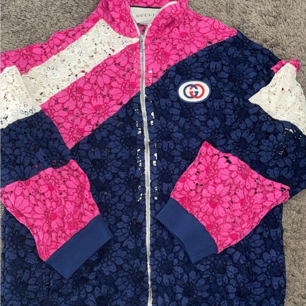 Gucci Jacket Only Wore Once Size Small - image 1